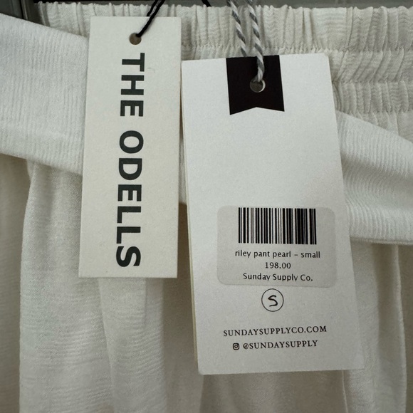 The Odells Riley pant + cropped Shell top - Picture 4 of 10